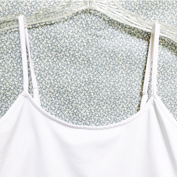 Blushe Impression by Spiegel Stretch White Camisole Size Medium - Picture 2 of 9